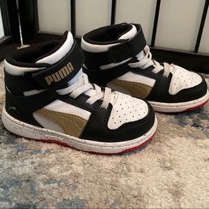 PUMA BOYS KID REBOUND LAYUP SNEAKER - BLACK (7c)